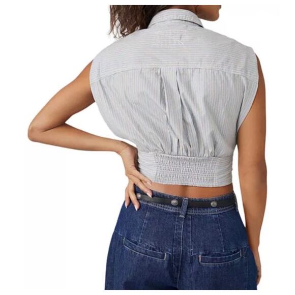 ⭐️ 3/$20 Free People Cassie Button Up Crop Top Large Smocked Stripe Summer - Picture 5 of 12
